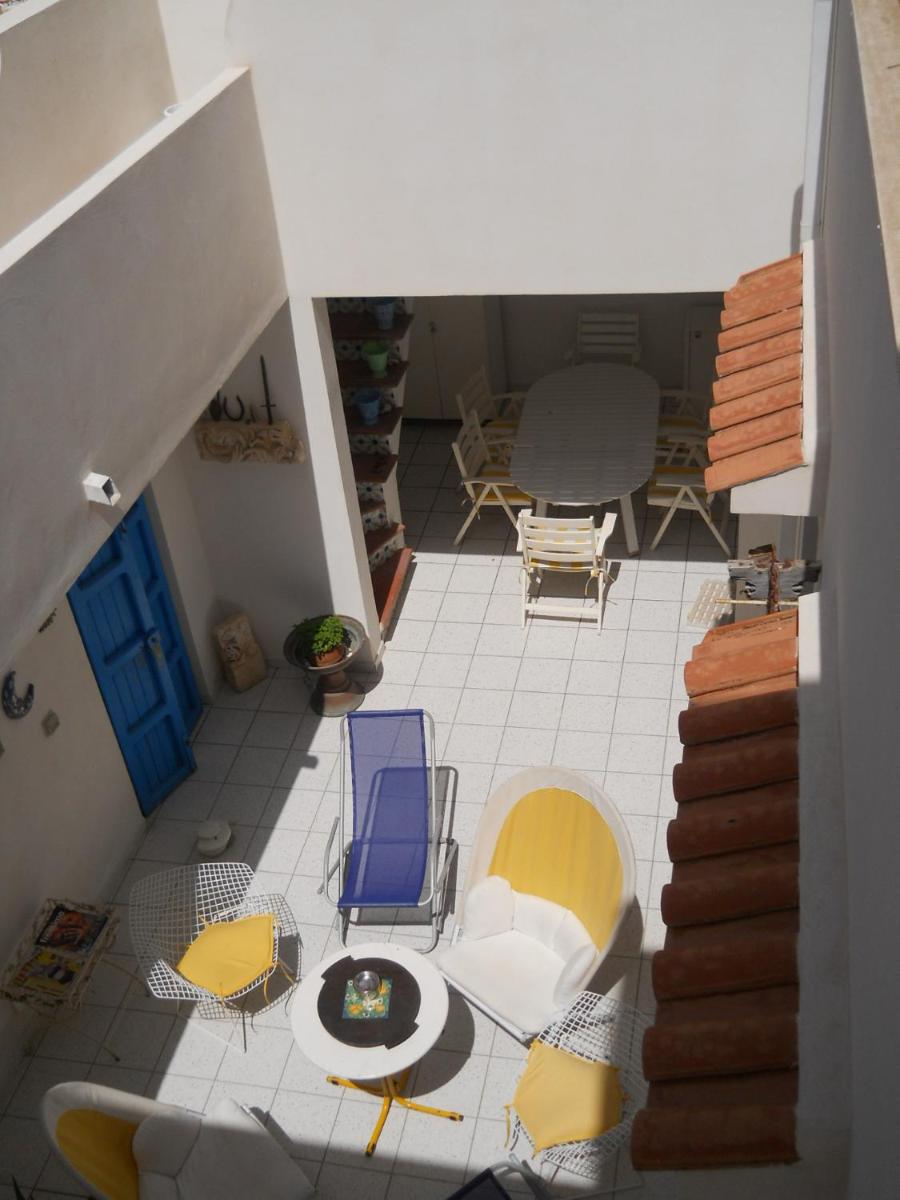 Suitetrails - Mediterranea Guesthouse B&B