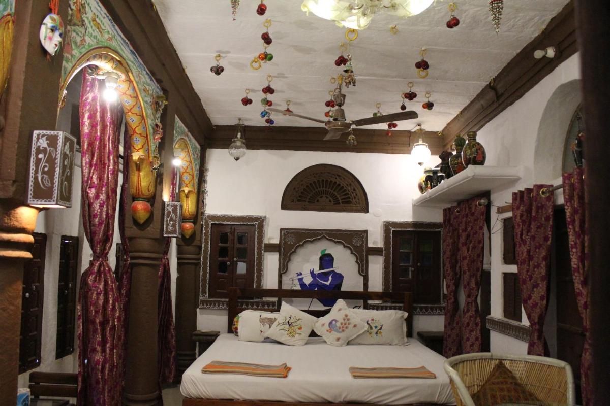 Castle View Heritage Haveli - Housity