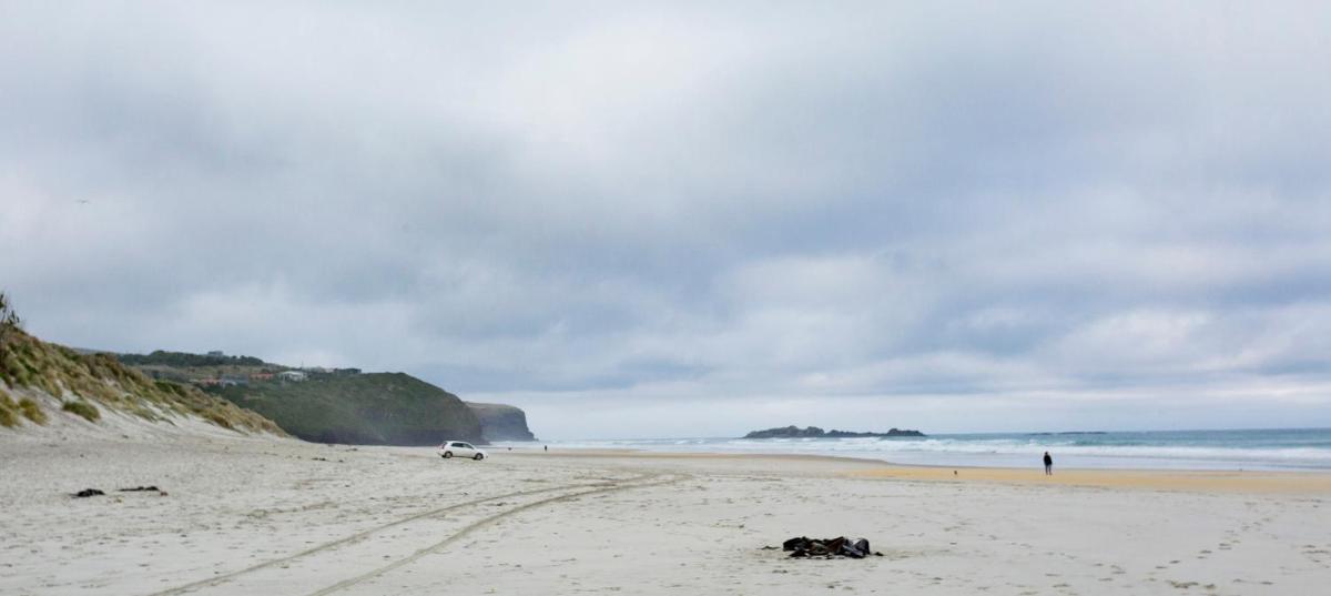 The Beach House - Housity