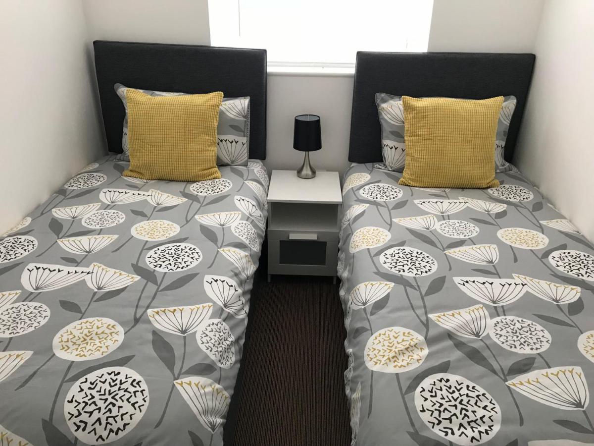 Eastbourne, Sovereign Harbour Holiday Home - Housity