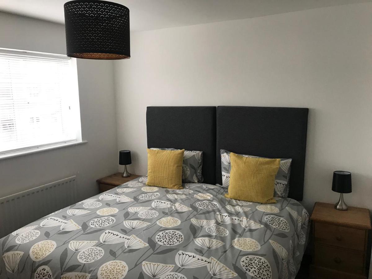 Eastbourne, Sovereign Harbour Holiday Home - Housity