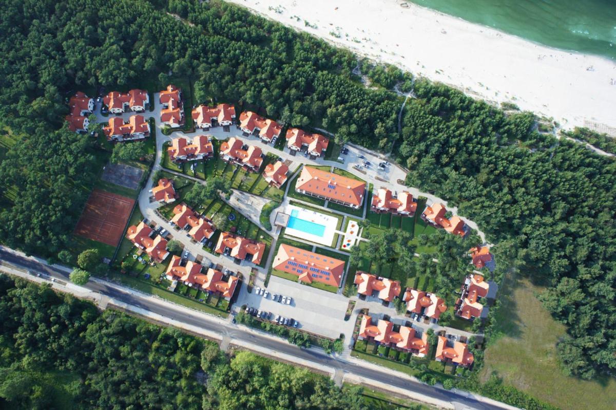 Sea You Blue House - Housity