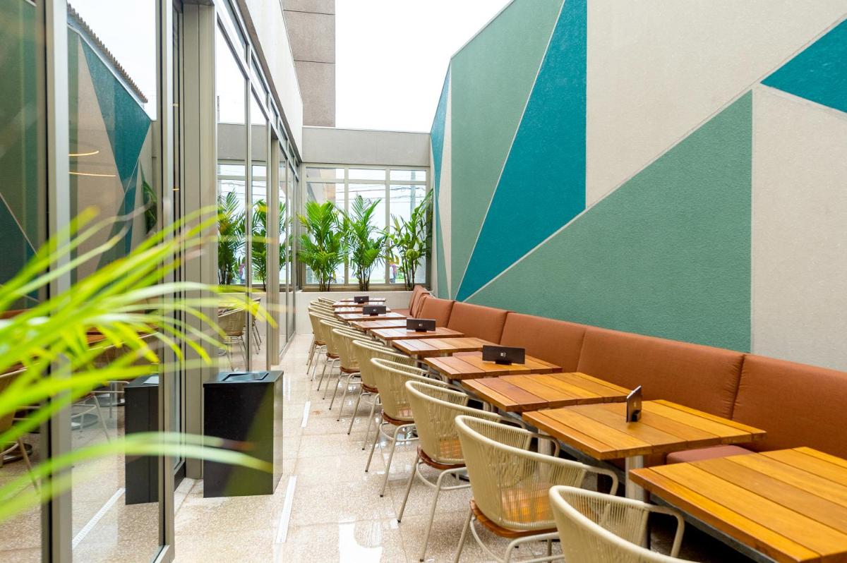 Hyatt Place Macae - Housity
