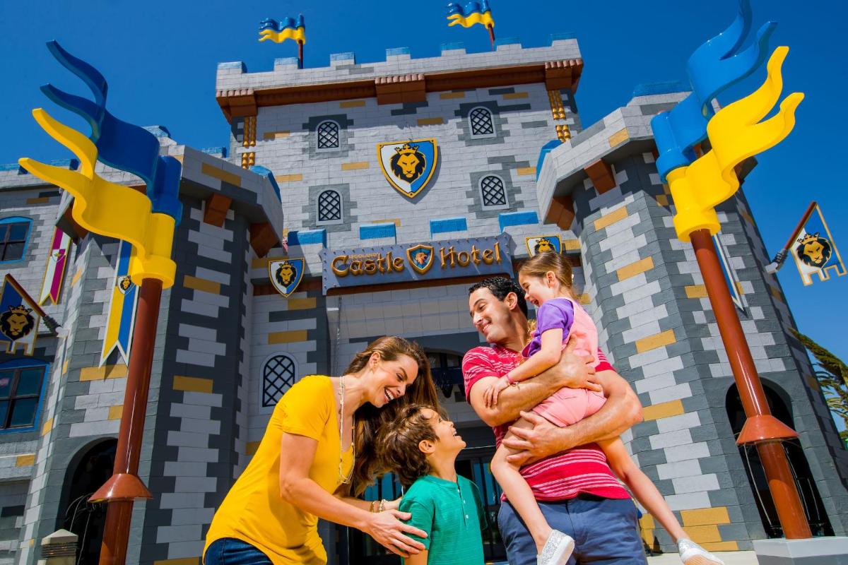 LEGOLAND California Hotel and Castle Hotel - Housity