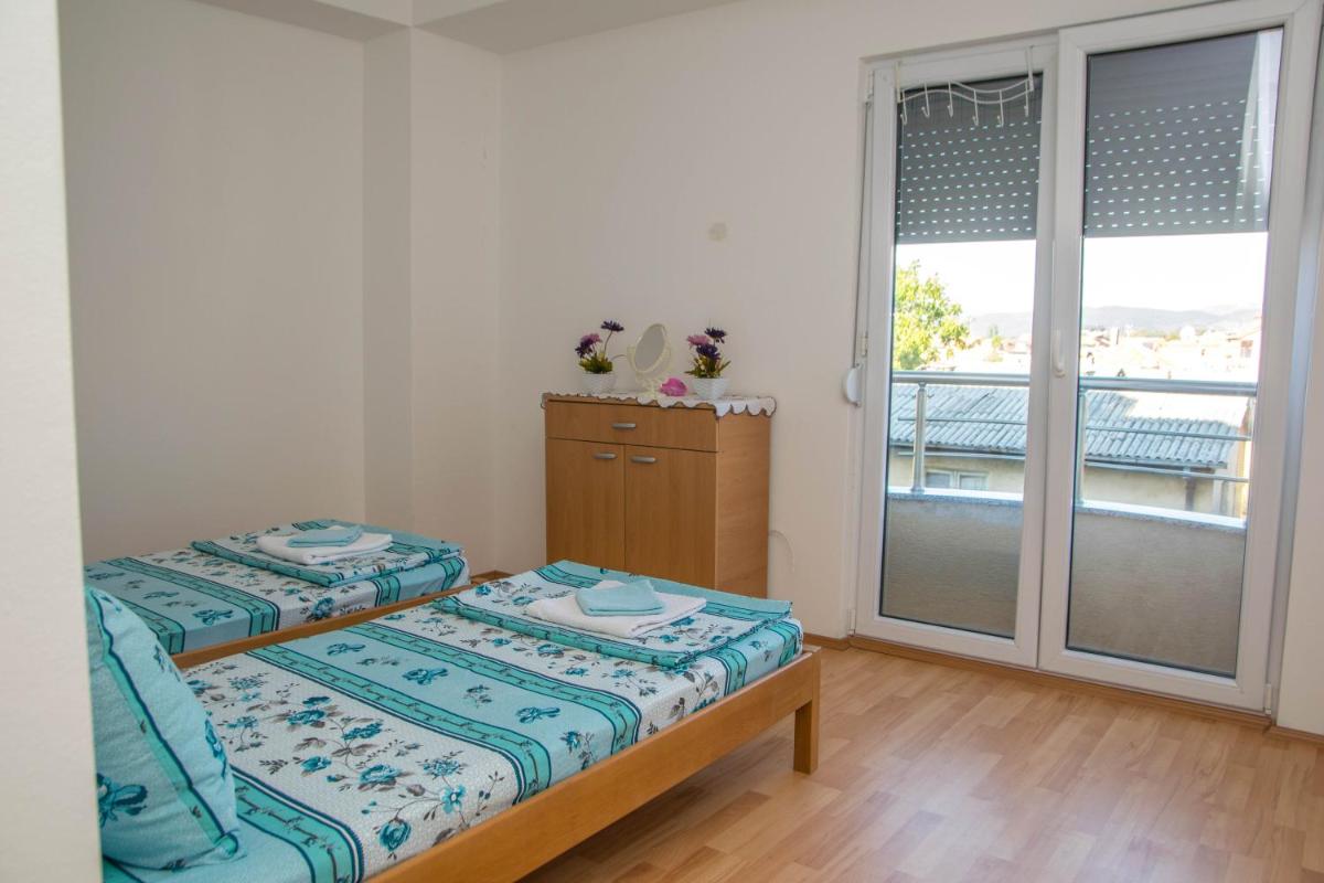 Apartment Germanoski - Housity