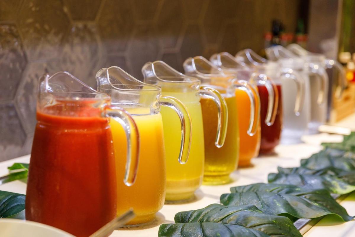 Comida en o cerca de este hotel