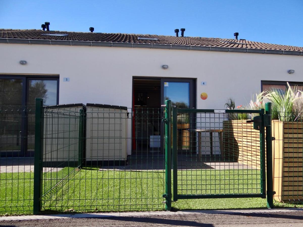 Melroce Holiday Cottage 5504 - Housity