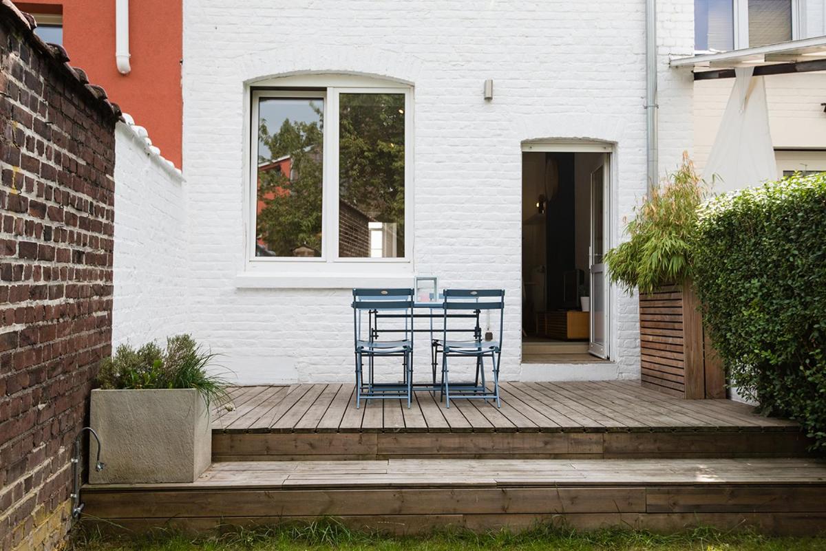 La petite Naimette - Housity