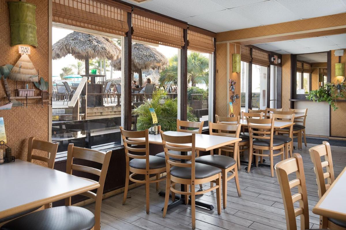 Outrigger Beach Resort - Housity