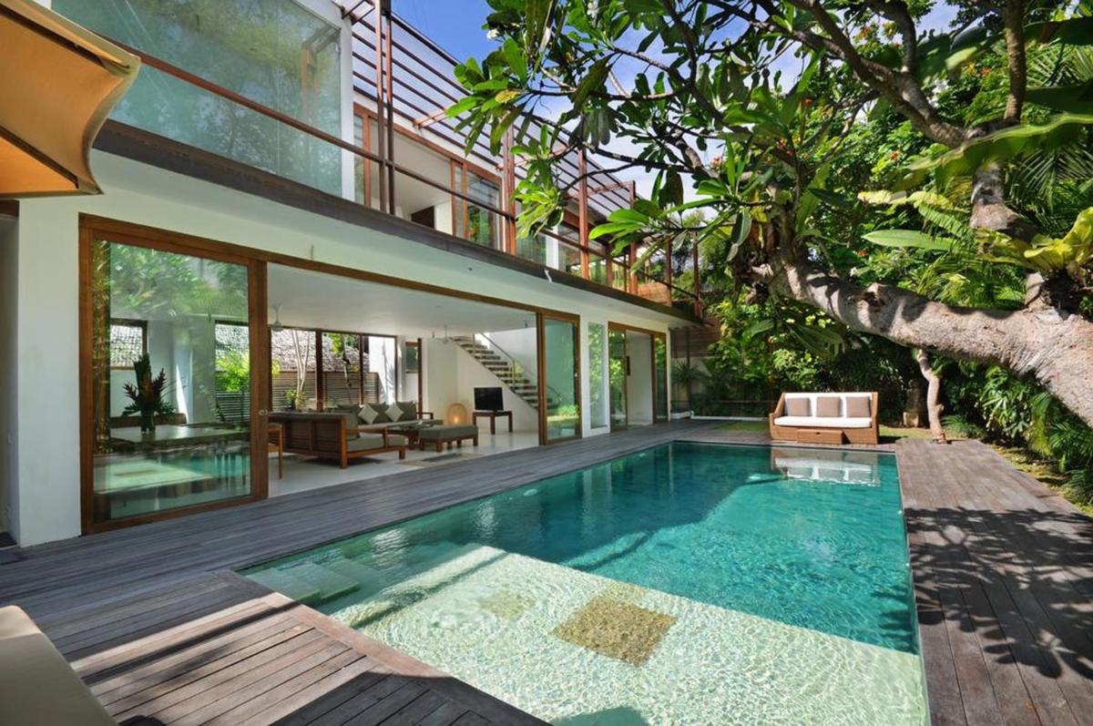 Beach Axis Villa, Seminyak - Housity