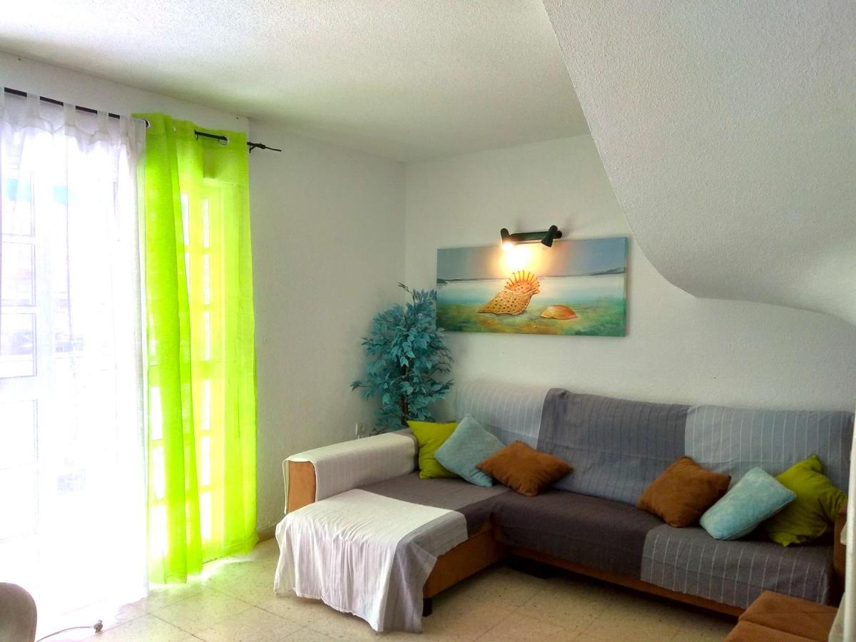 PLAYA LA CALA in front of the beach Free parking - Housity