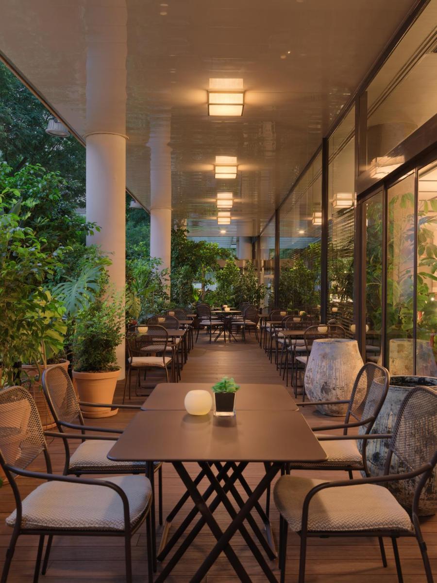 Zona de estar de H10 Marina Barcelona