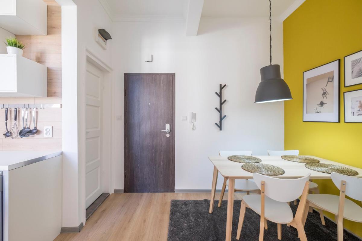 blueWaveplace - Contemporary Home in Center of Sofia - Housity