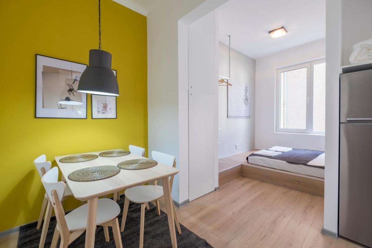 blueWaveplace - Contemporary Home in Center of Sofia - Housity