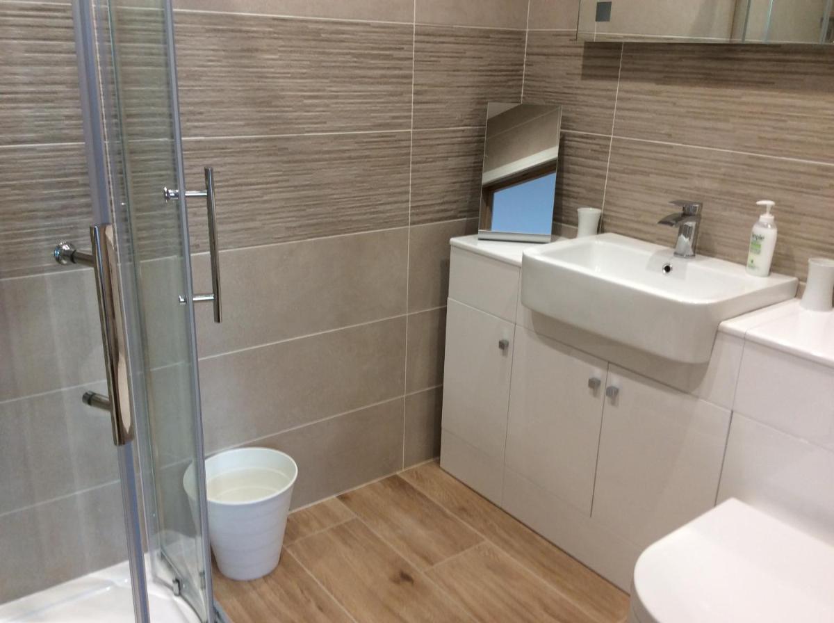 Cliff Top Studio - Housity