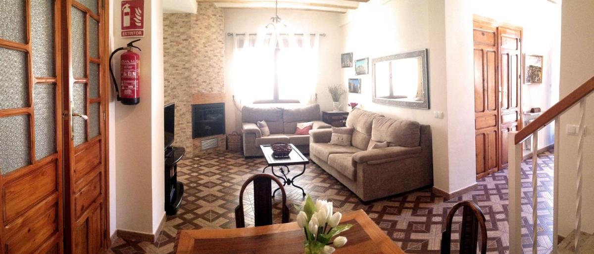 Casa Rural Los Montones - Housity