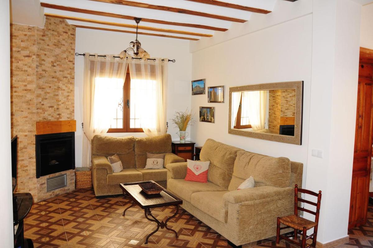 Casa Rural Los Montones - Housity