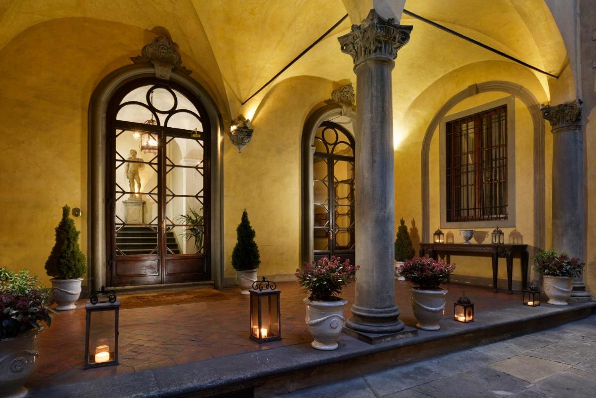 Al Palazzo del Marchese di Camugliano Residenza d'Epoca - Hizvo