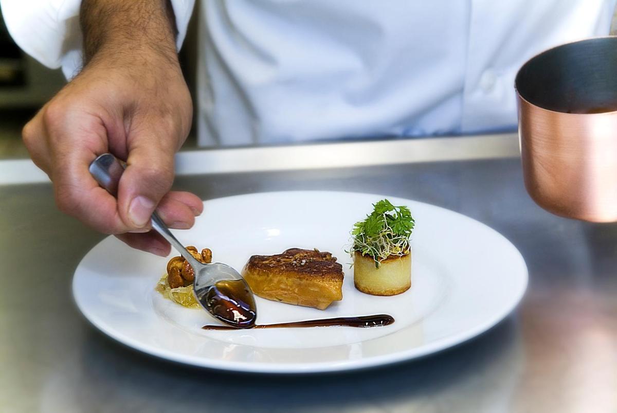Nourriture dans l'hôtel ou à proximité