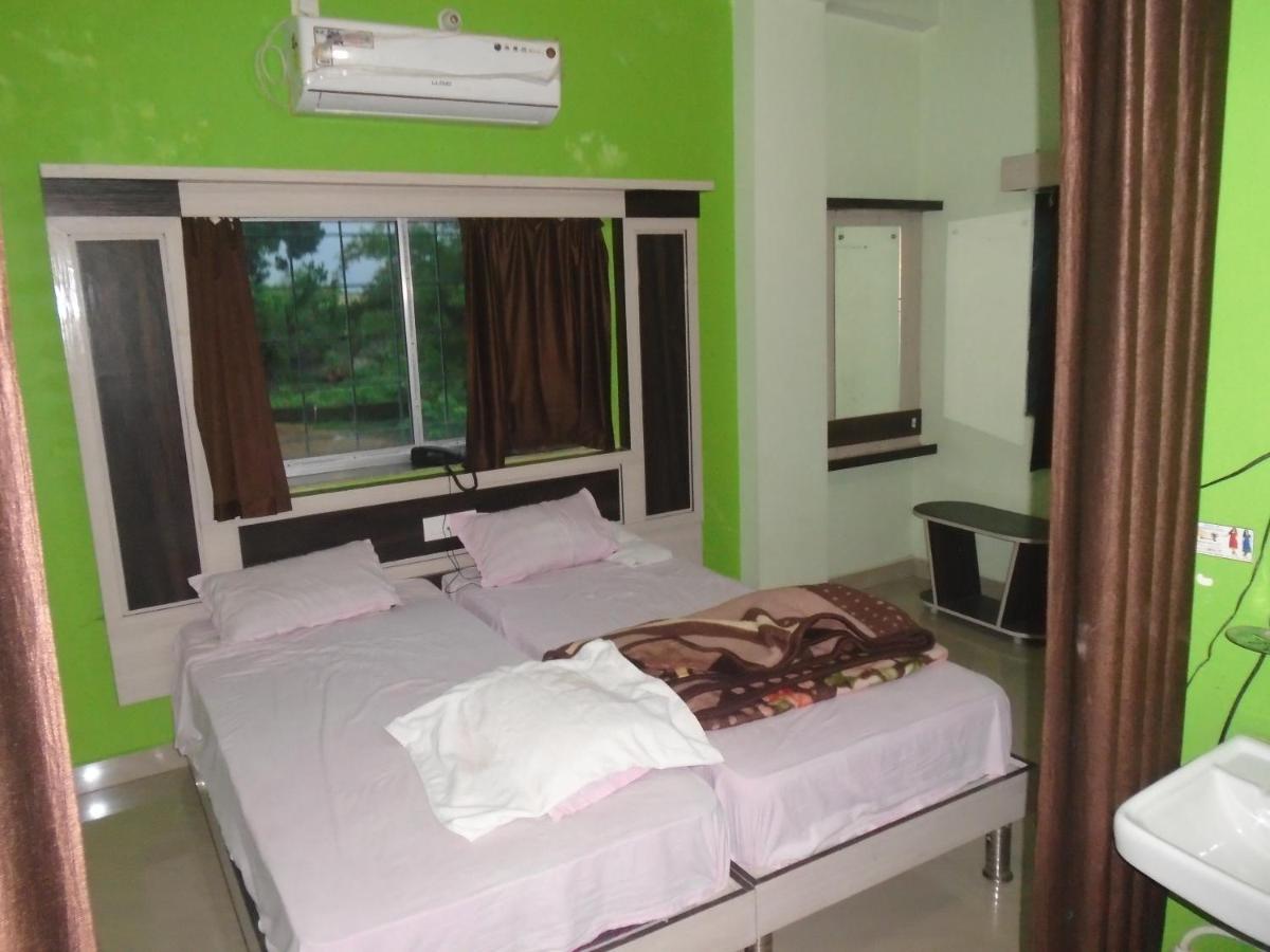 Hotel Radiation Deoghar - Housity