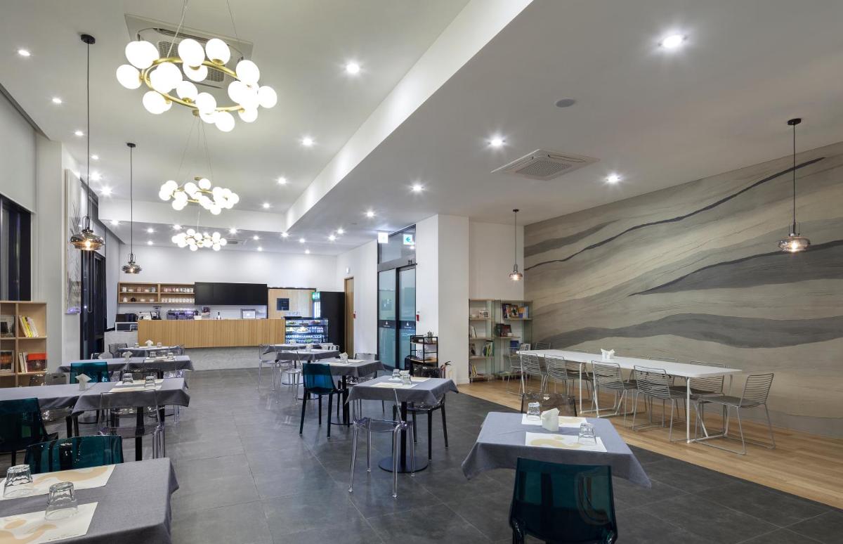 Gangneung City Hotel - Hizvo