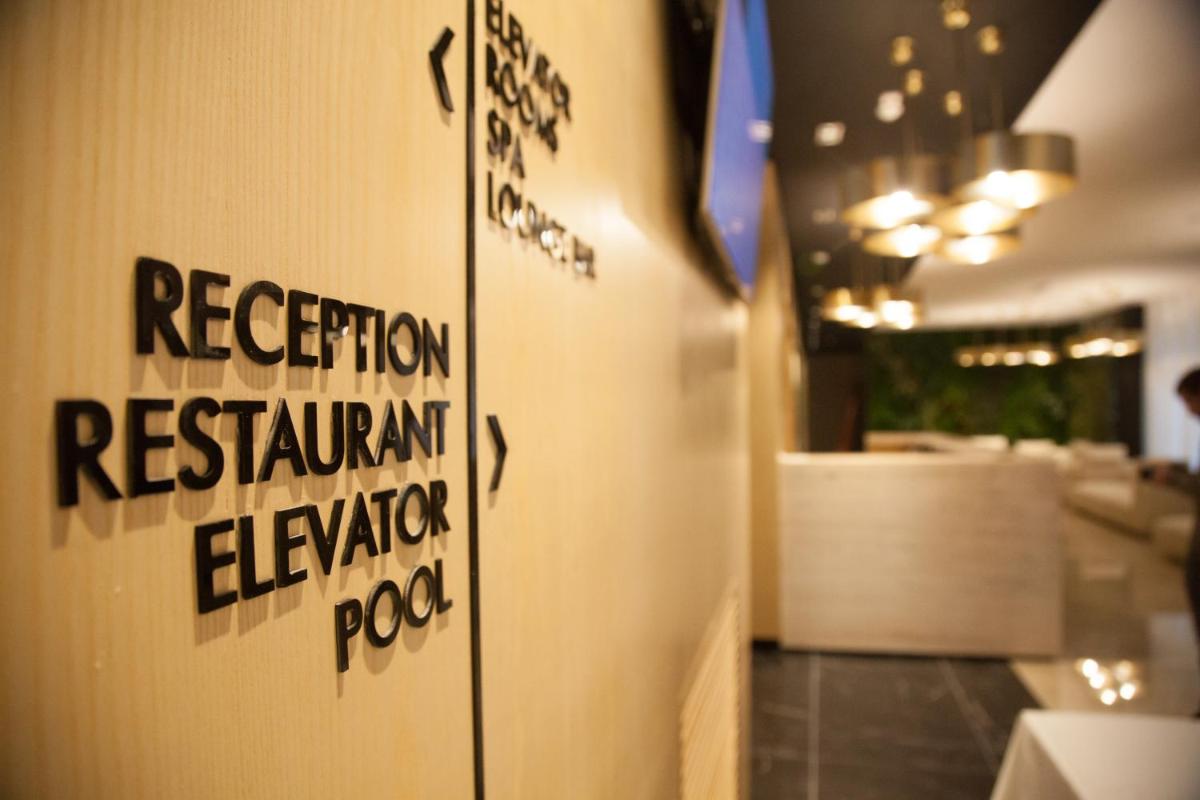 Royal G Hotel and Spa - Housity