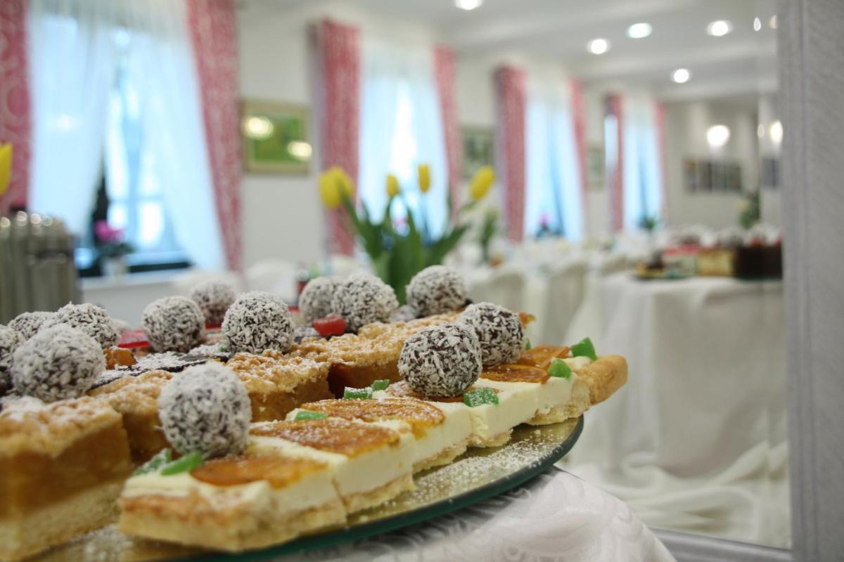 Hotel Słowik - Hizvo