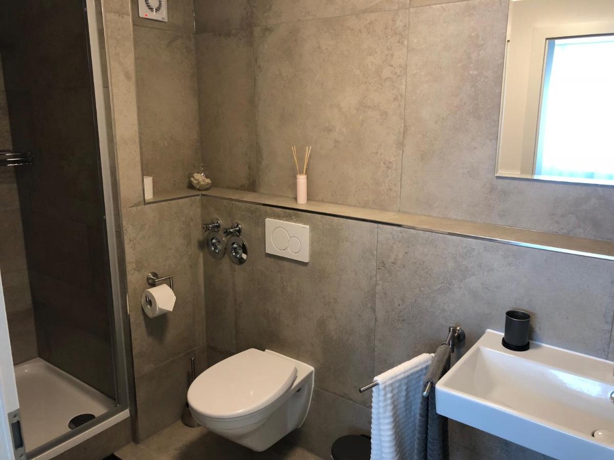 S-AN Daily Room Stuttgart Zentrum - Housity