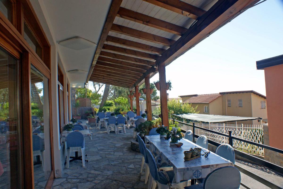 Albergo La Pineta - Housity