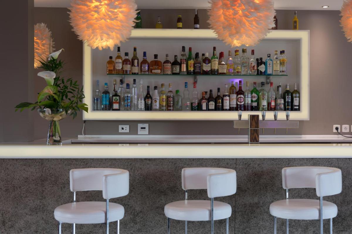 Boissons dans l'établissement Oz'Inn Hôtel & Spa