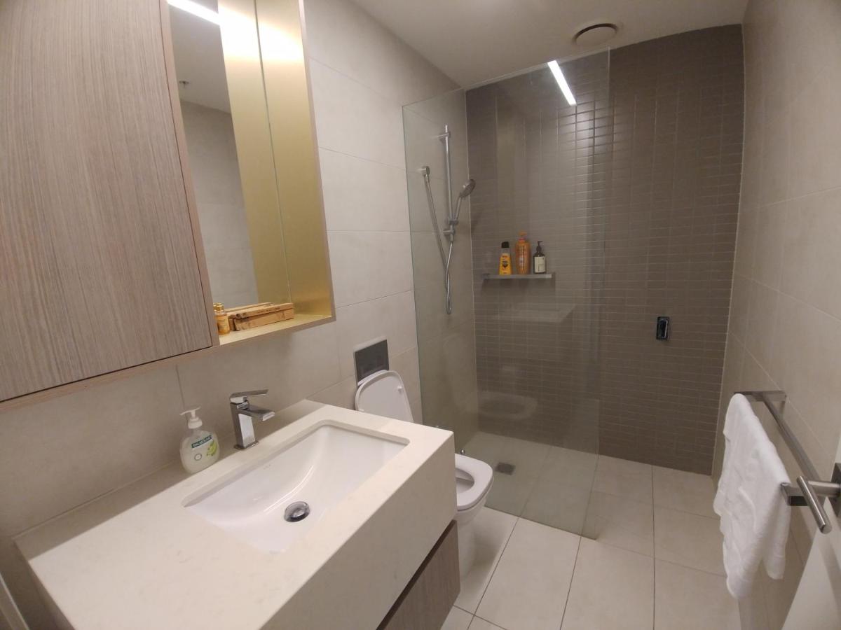 Suitetrails - Camberwell Burke Road Apartment