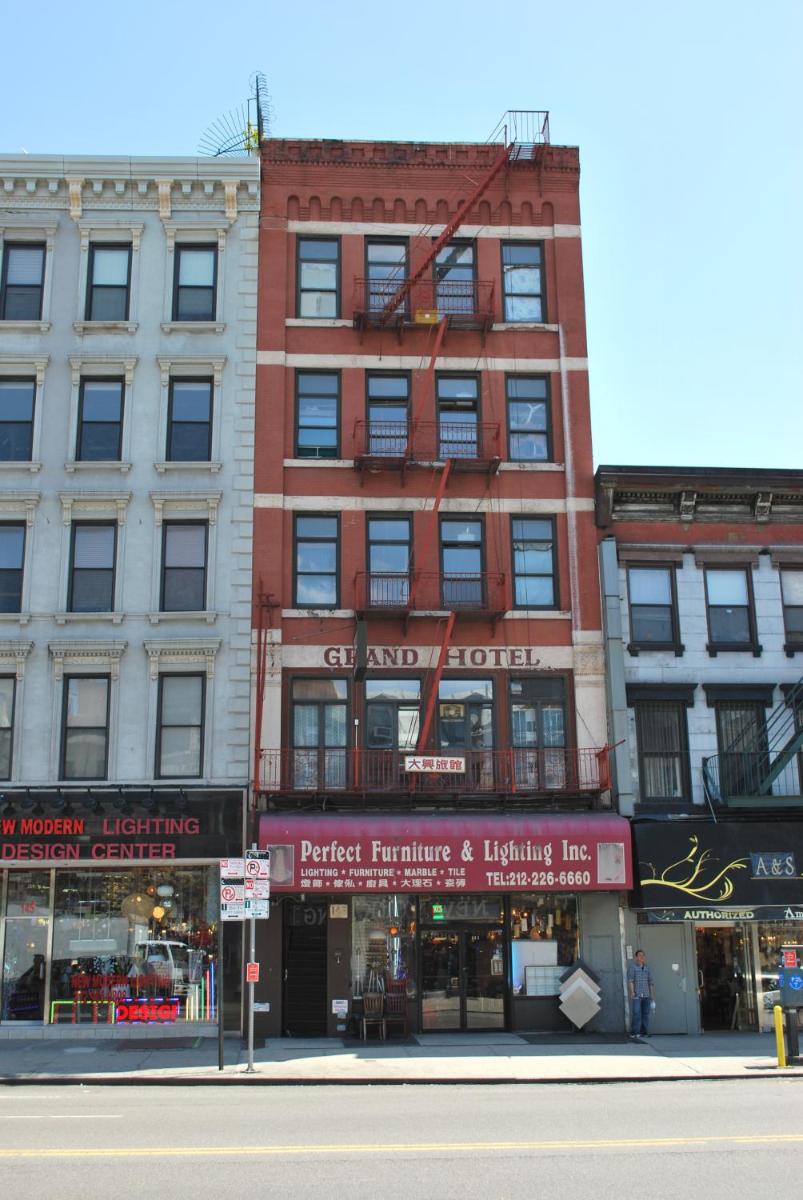 Bowery Grand Hotel - Housity