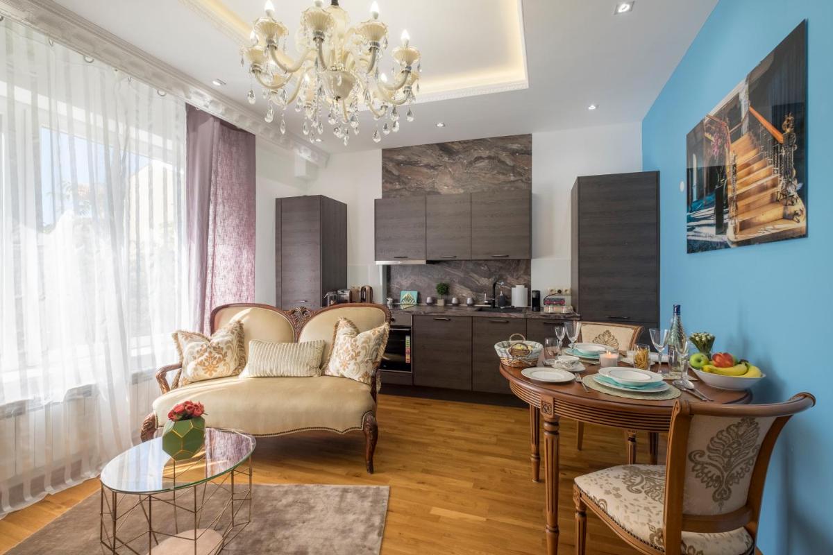 Parliament Sofia - Top Center Luxury Apartment - Housity