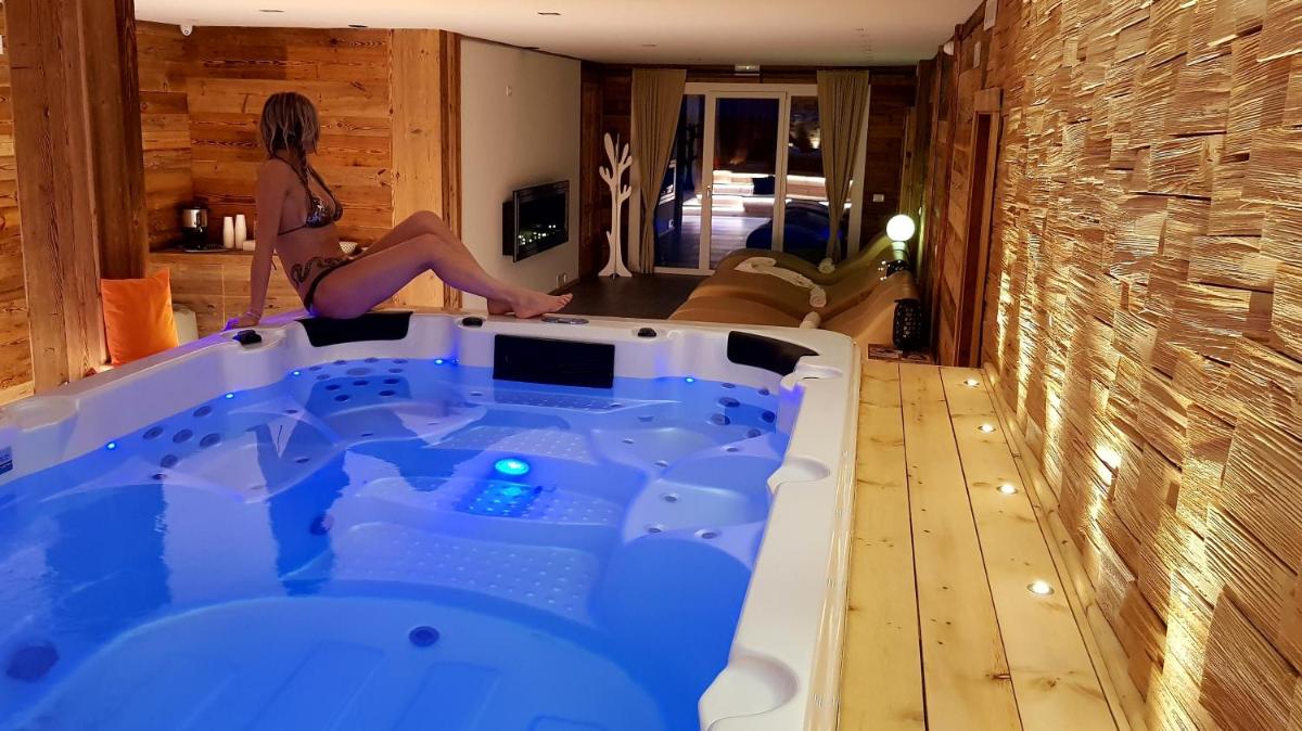 AQUA DOMUS & SPA Sappada - Housity