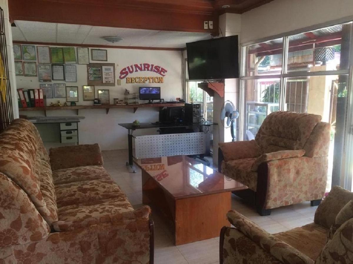 Sunrise Apartelle - Housity