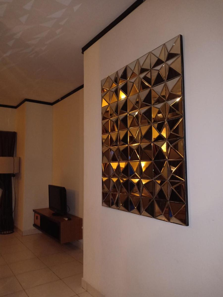 ZamLan Gold Coast Morib Intl Resort - 3 Rooms Apartment - Housity