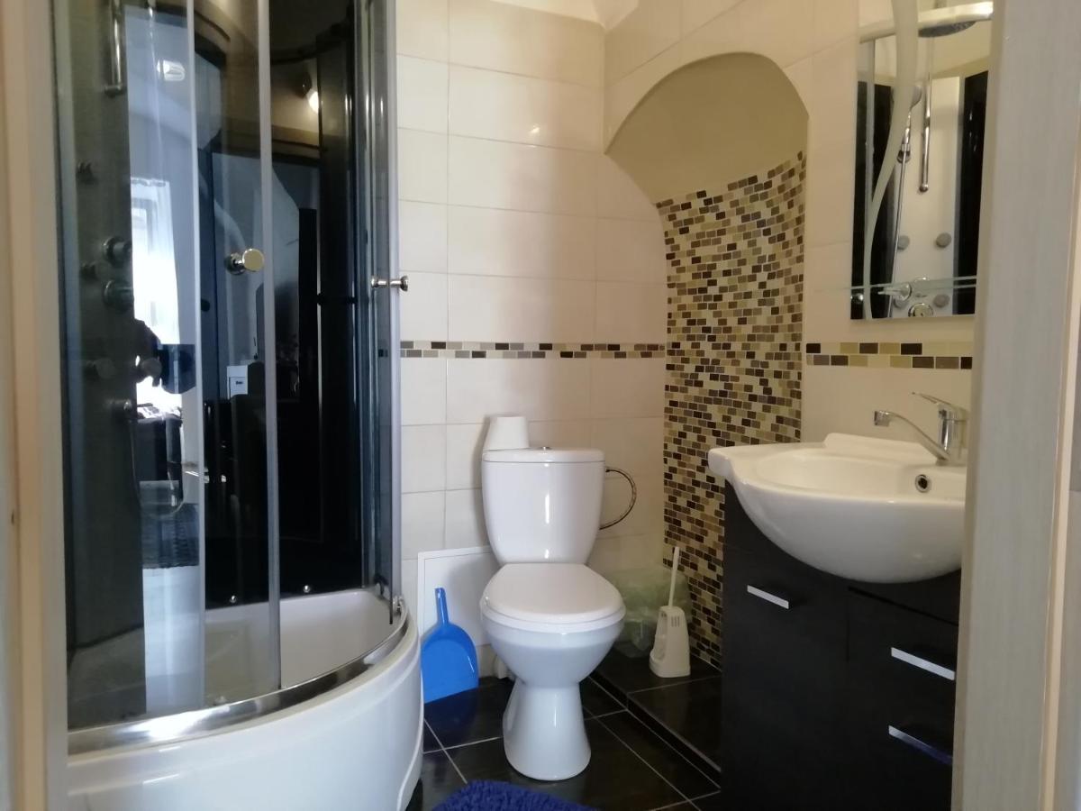 Alžbetina 15 - DREAM apartmán - Housity