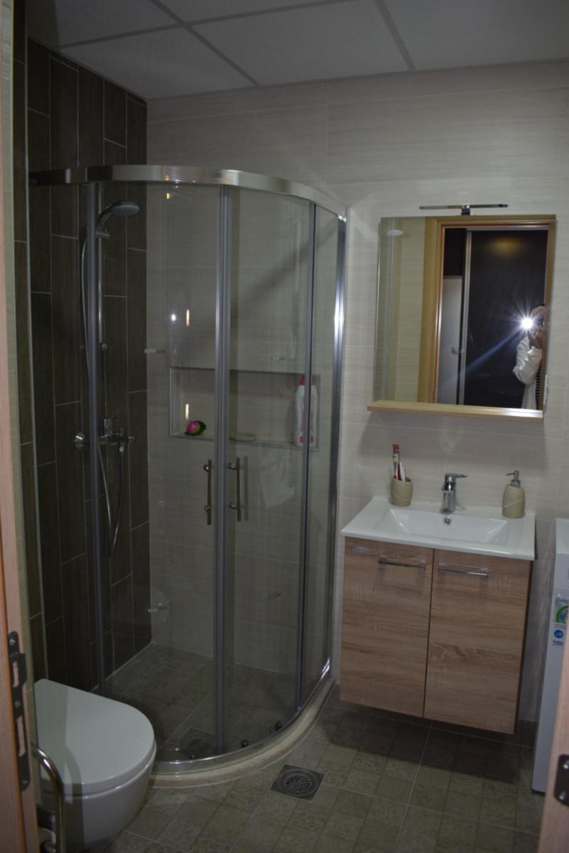 Gabriela & Marjan luxury self check-in Flatiron - Housity