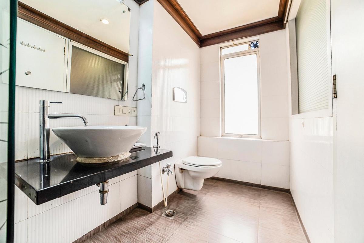 Rapid Lakme Executive Hotel - Housity