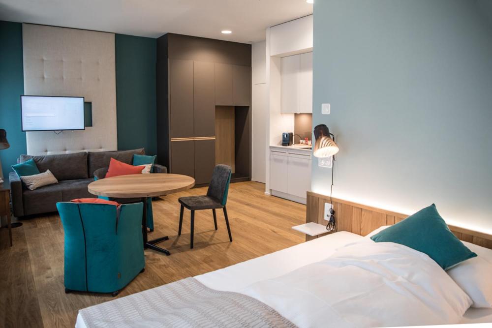 Aparthotel Luzern West - Housity
