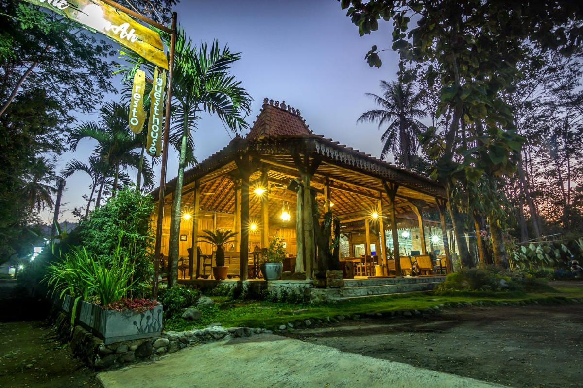 The Omah Borobudur - Housity