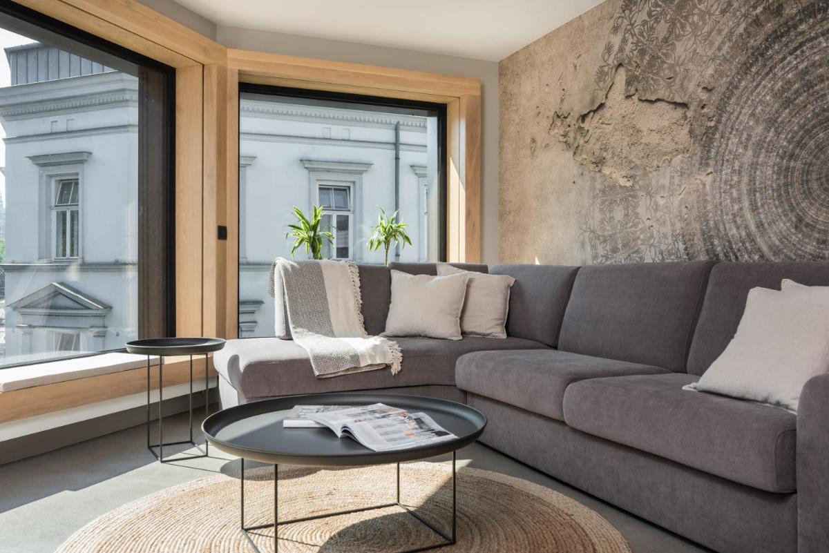 Academia Apartments - Housity