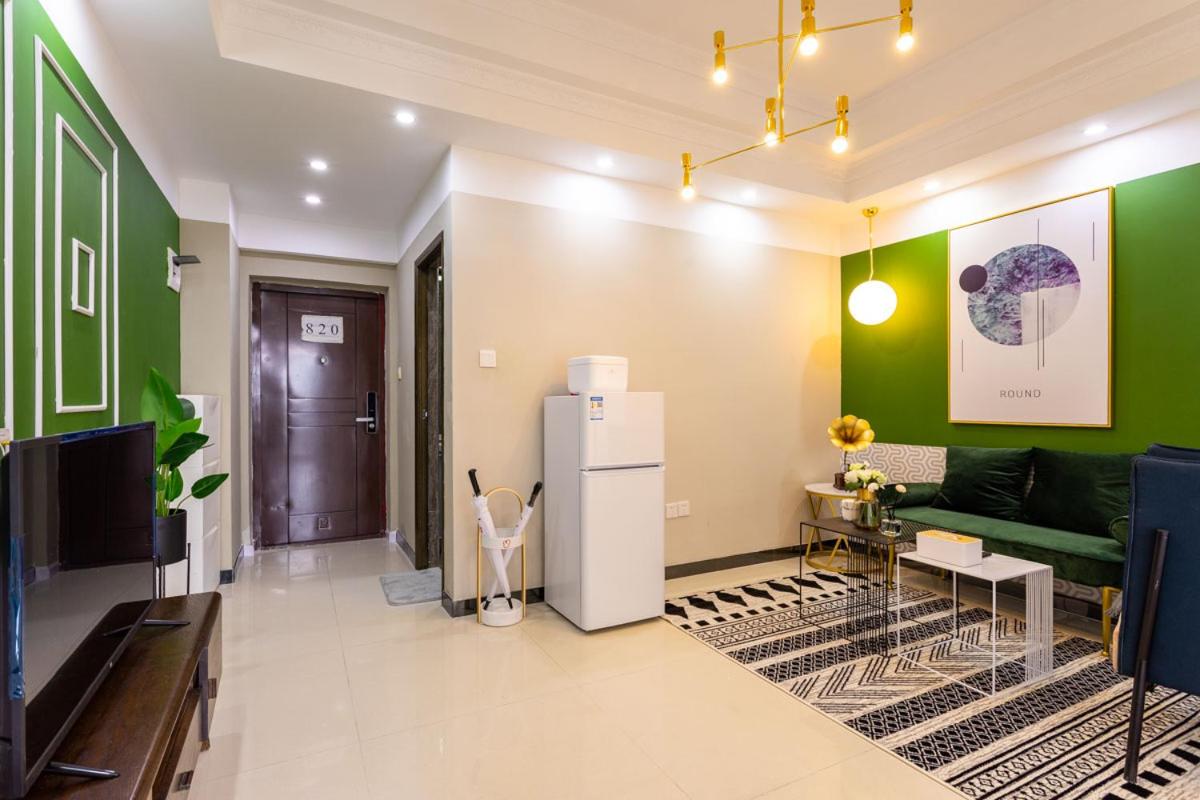 Wuhan Hongshan·Guanggu Square· Locals Apartment 00157650 - Housity