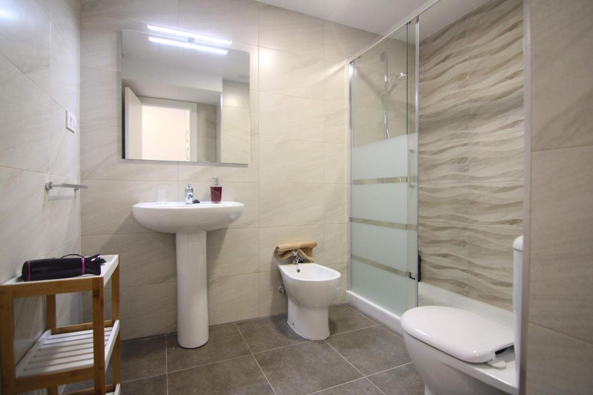 Apartamento GRACIA by Cadiz4Rentals - Housity