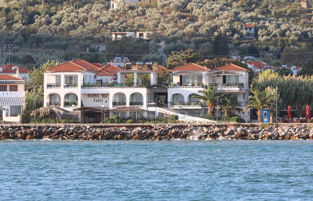 Mamma Mia - Housity
