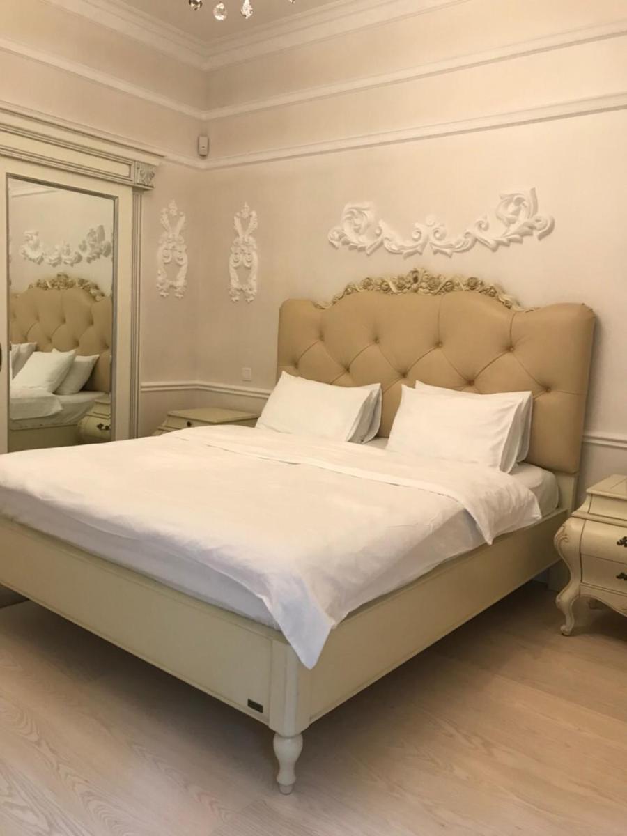Suitetrails - Kiev Lypki Signature Apartments