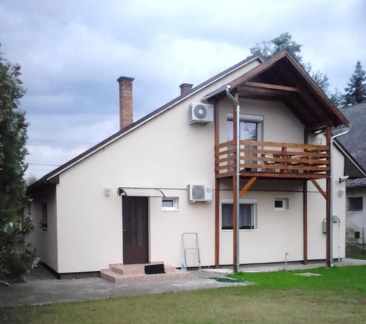 Dianett Apartmanház - Housity