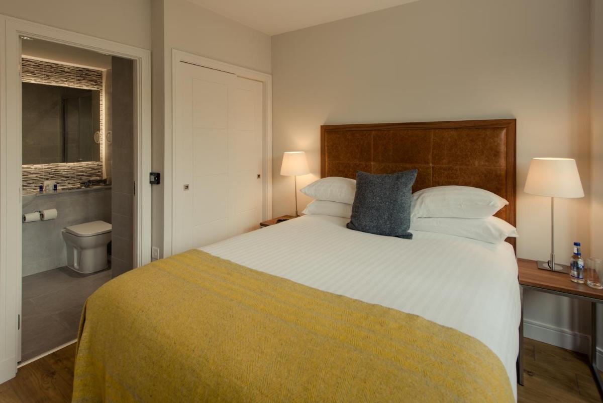 PREMIER SUITES PLUS Glasgow Bath Street - Housity