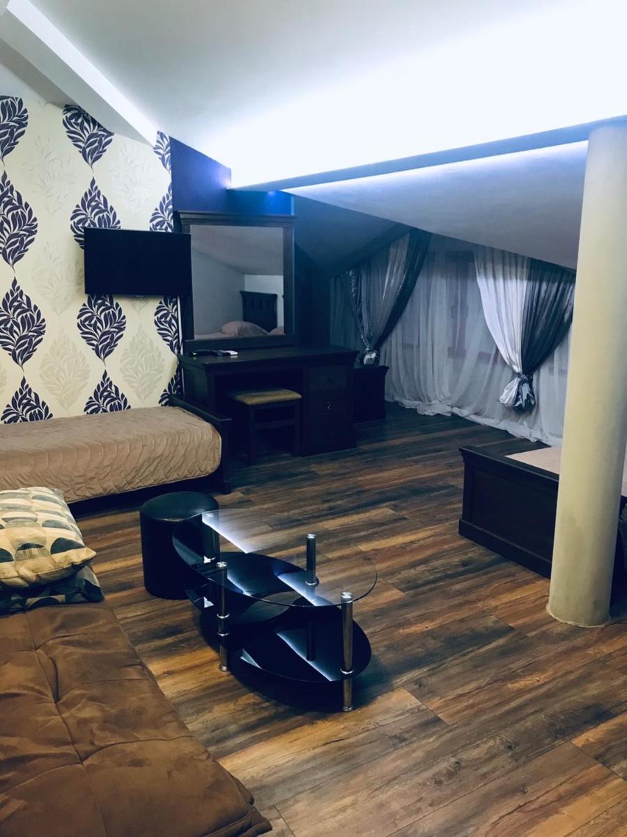 Vival Hotel - Hizvo