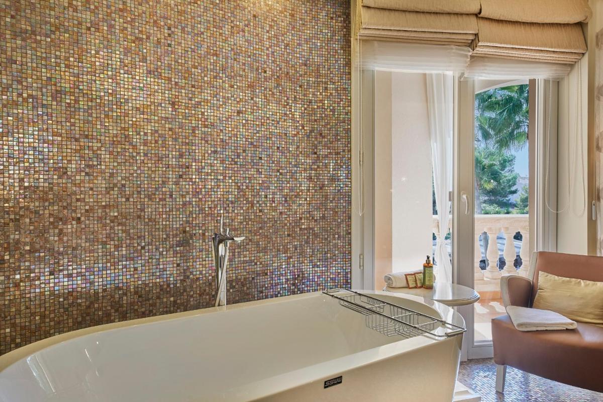 Un baño de Boutiquehotel El Coto